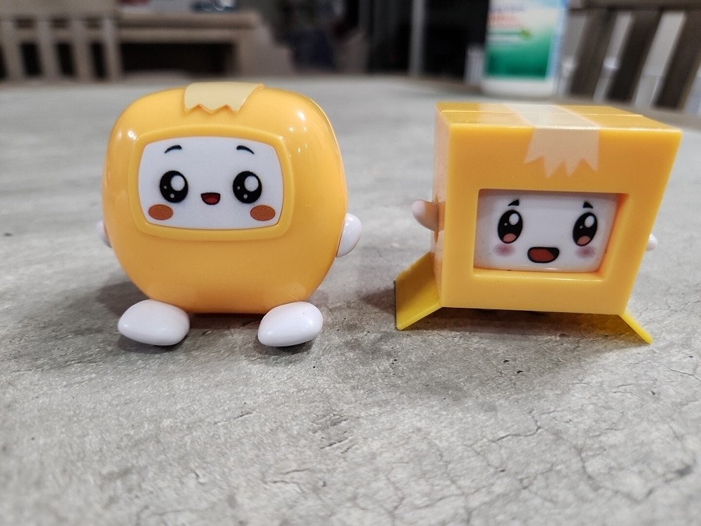 2 Lankybox Figures Thicc Boxy Series 3 Bonkers Toy Co. Happy Friendz LLC.