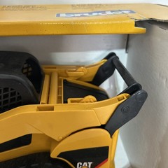 Bruder 1:16 SKID STEER LOADER Caterpillar CAT Sandbox SCOOP Vehicle box 10