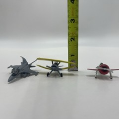 Disney Planes PLASTIC Lot Of 9 shani Skipper El Chupacabra Echo Ripslinger FLAW