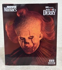 Pennywise Bloody – IT: Welcome to Derry – 6″ Posed Figure – McFarlane Toys
