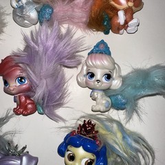 LOT of 11 Disney Princess Palace Pets Furry Tail Glitzy Glitter