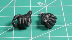 Unknown Male Grip & Fist Hands (Black) 6″ 1/12 Scale Custom Fodder