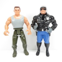 T2 Battle Damage Terminator & T-1000 Vintage 1991 Kenner Action Figures