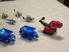 lot of 2015 Mattel Dreamworks DINOTRUX Diecast Dinosaur Robots, Trucks & Triples