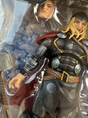 Hasbro Marvel Legends Maximum Series Thor 6-Inch Action Figure New In Stock