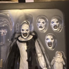 NECA DAMIEN LEONE’S TERRIFIER ULTIMATE ART THE CLOWN ACTION FIGURE NEW