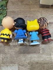 2002 Peanuts Memory Lane It’s The Great Pumpkin Charlie Brown Lot