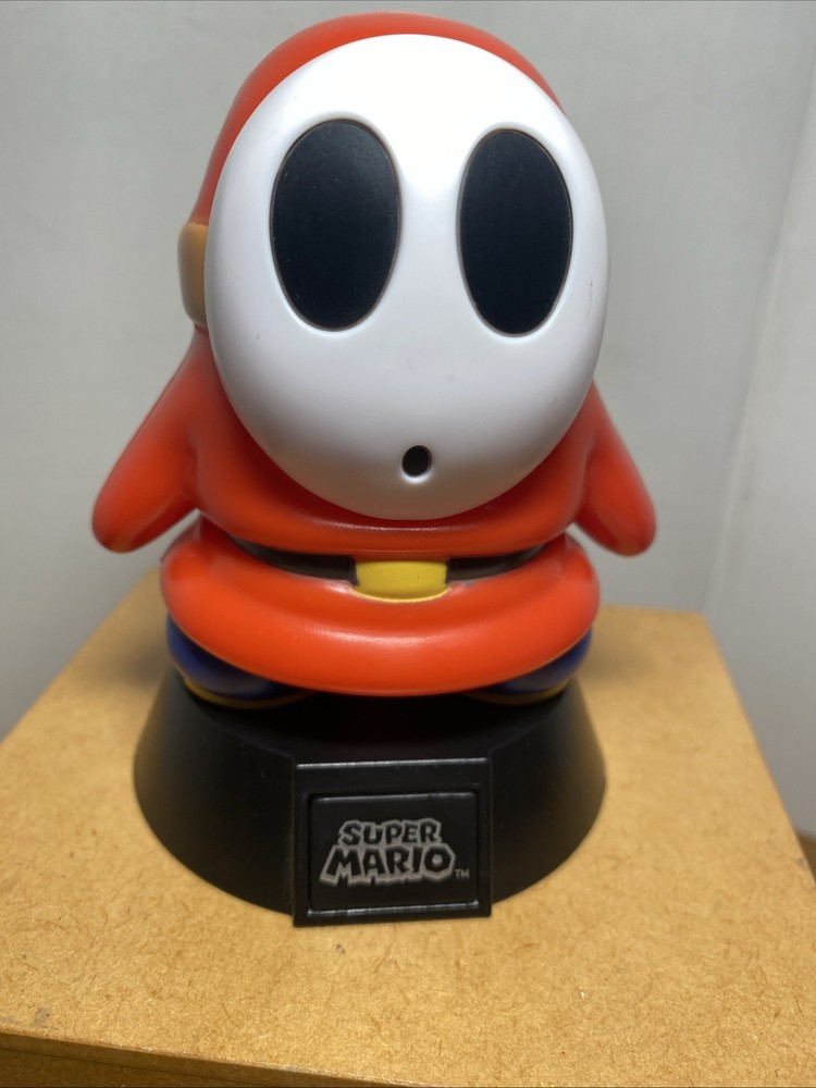 Paladone Icons 1pc Super Mario #008 SHY GUY Light