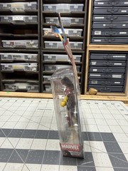 Marvel Universe Spider-Woman Series 3 #006 Hasbro 2010 Action Figure MOC Stand