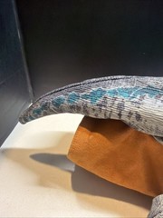 JURASSIC WORLD Baby Blue Dinosaur Animatronic Hand Puppet – Real FX Wow Stuff