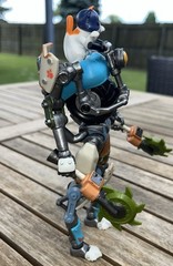 Jazwares Fortnite Legendary Brawlers Kit Mech Suit 7” Figure w/ accessories Read