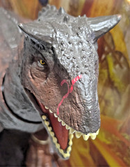 Jurassic World Camp Cretaceous / Control ‘N Conquer / Carnotaurus Toro / Mattel