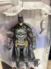 DC Collectibles Batman: Arkham Knight Batman 7″ Action Figure, Gamestop MISB