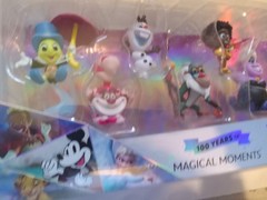 Disney100 Years of Magical Moments, Limited Edition 8-piece Figure Set, Offic…