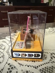 Mini Brands Really Works Vinyl Playset Series 1 by ZURU NEW