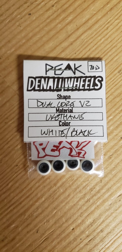 Peak Fingerboard Wheels Urethane White And Black Duel Color