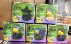 Wicked TUBBZ Mini Duck Figure Set Glinda Elphaba Fiyero Wizard Chistery