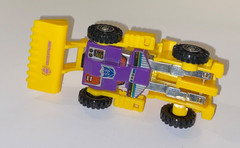original G2 Transformers YELLOW constructicon SCRAPPER 100% COMPLETE Devastator