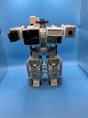 Transformers G1 Metroplex Hasbro Action Figure 1985 Takara Incomplete