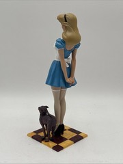 Femme Fatales Alice Figure Diamond Select Alice in Wonderland 2011 New Sealed