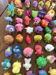 Large Lot Of Squinkies , Shopkins, Puzzle Eraser, Generic Squinkies 170? Pieces
