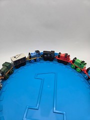 Thomas & Friends Train Tank Engine MINIS x14 in Travel Case Steam Team Classics