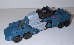 Transformers Combiner Wars Onslaught Voyager Generations