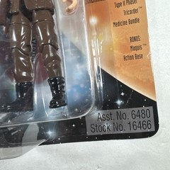 Playmates Star Trek Voyager Chakotay The Maquis Action Figure New Sealed 1996