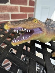 Toys R Us Maidenhead Large Realistic Lifelike Soft Rubber Alligator 2017 23”