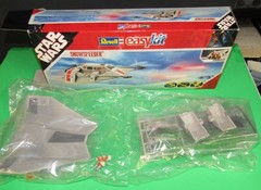 REVELL EASY-KIT 06661 SNOWSPEEDER STAR WARS NEW IN BOX PLASTIC MODEL KIT