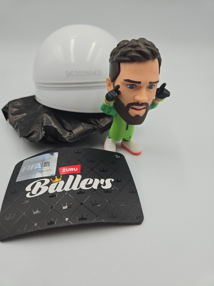 ZURU FIFA World Cup Soccer Figure Ballers Alisson Becker #1 Brazil Rare
