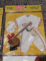 1965 ROSKO JOHNNY HERO SAN FRANCISCO GIANTS UNIFORM & ACCESSORIES MOC SEALED