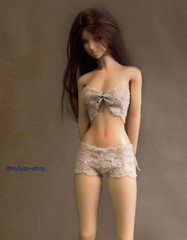 UDDOLL 1/6 Small Bust Female Finger Bone Seamless Silicone Body 12″Figure Doll