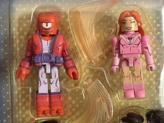 Diamond Select Toys Mini Mates Invincible Set Omni-Man Atom Eve Allen READ DESC!