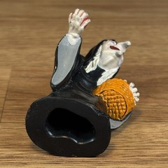 Snow White Evil Witch With Apples 2.5″ Mini Figure PVC Figurine 1993 Disney