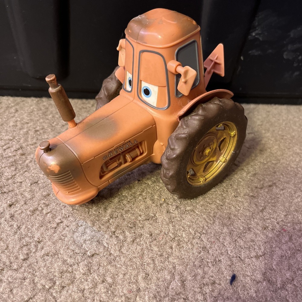 2005 Disney – Pixar | Cars | Tip & Toot Tipping Tractor | not Tested