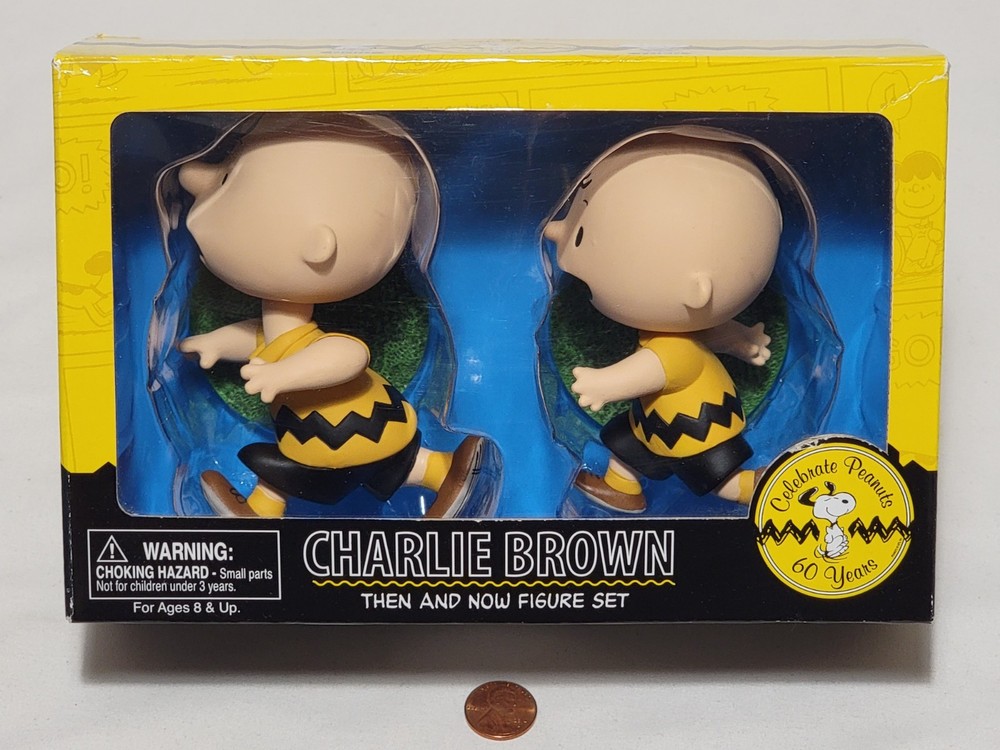 Charlie Brown Then and Now Figure Set 2010 Dark Horse Comics Peanuts 60 Years