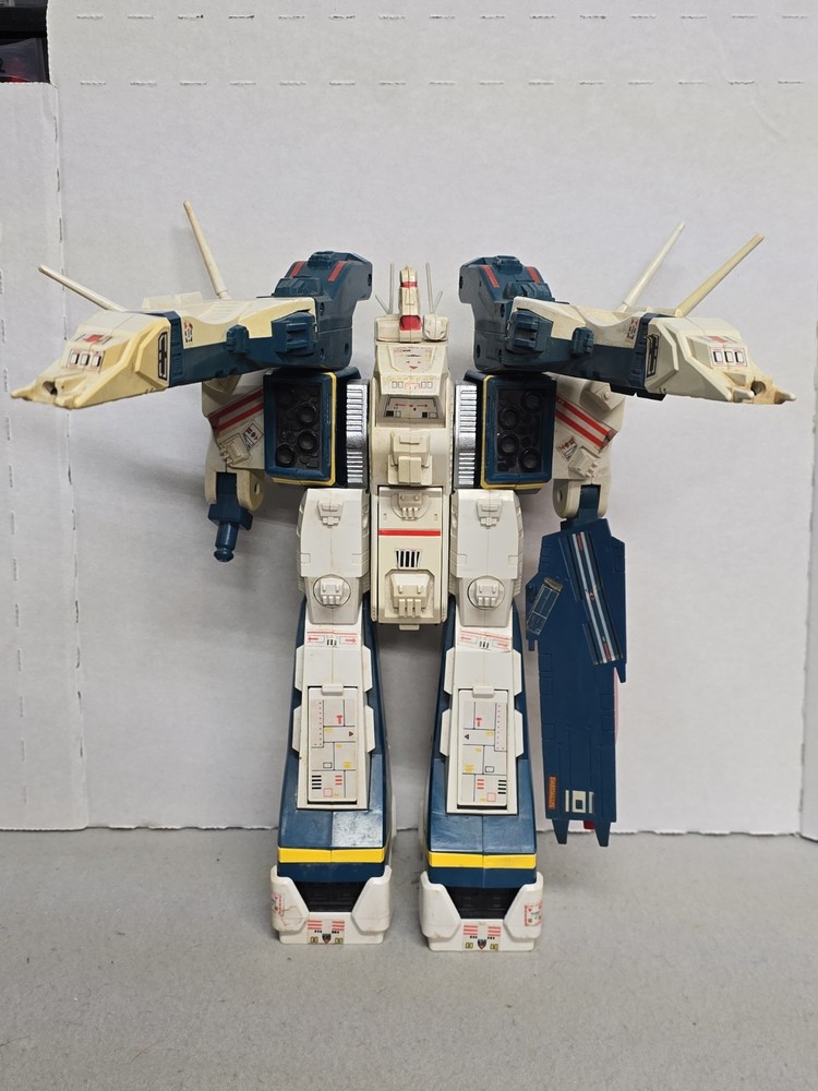Macross Robotech Bandai SDF-1 1984 Original 15”