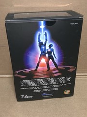 2019 Diamond Select Toys Disney Tron Sark Action Figure New In Box