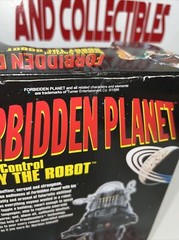 Vintage Trendmasters Forbidden Planet 1999 Remote Control Robby the Robot NEW
