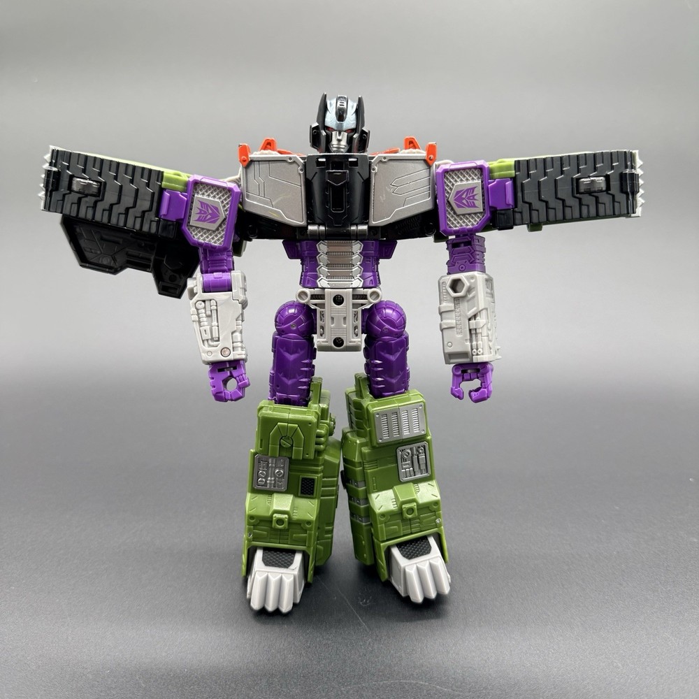 Transformers Legacy Evolution Megatron Decepticon Action figure Hasbro 2023