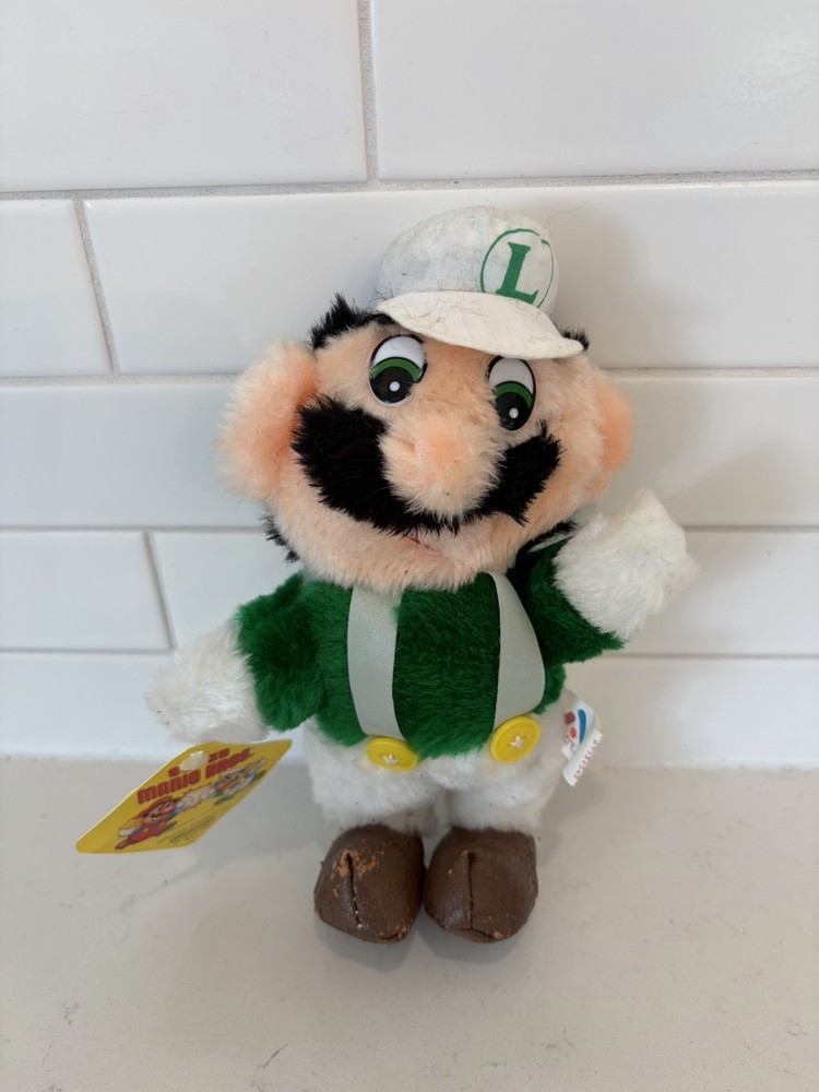 Vintage 1988 Acme Nintendo Super Mario Bros. 9″ Luigi Plush Toy Doll With Tags