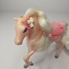 VTG 1980s Enchanted Kingdom Horses Valentine/ Winter Bride /Bouquet /Nina & Comb