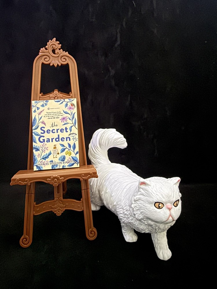 Zuru Mini Brands – Books Series 2 ~ The Secret Garden
