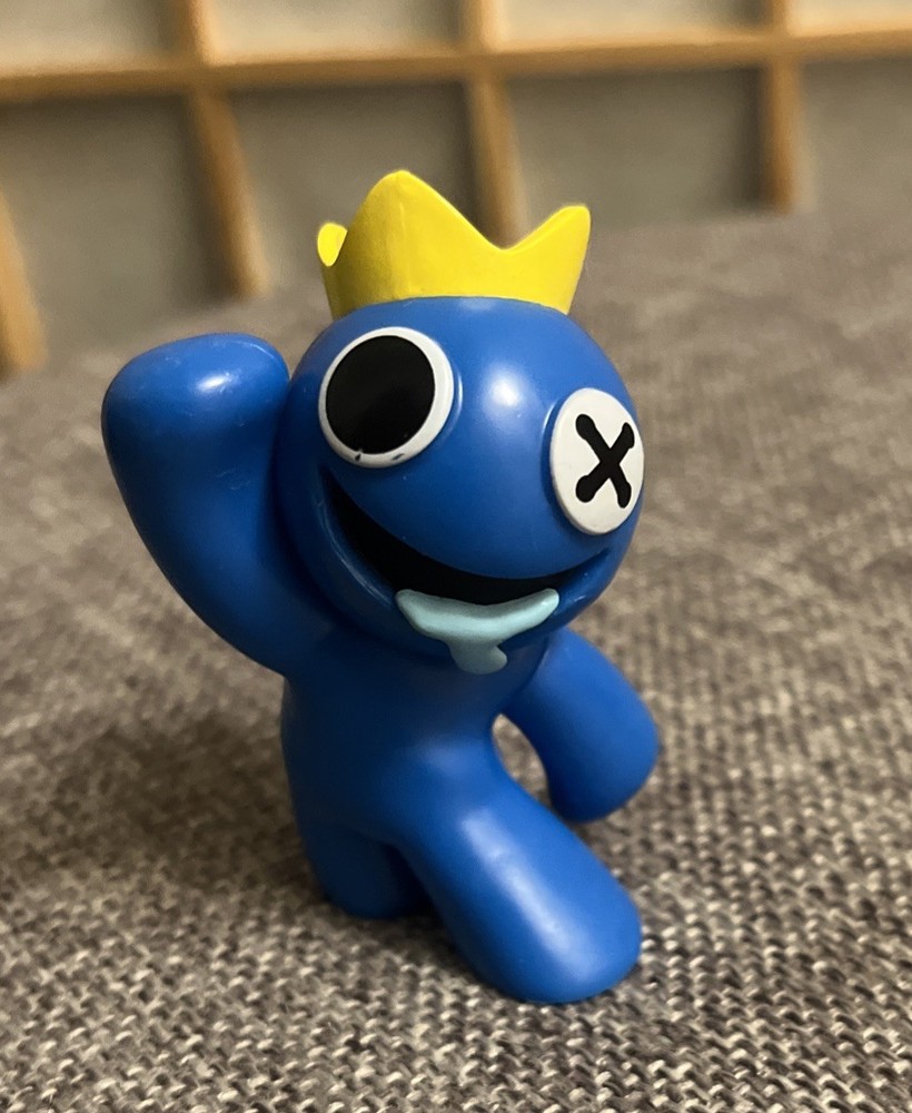 Rainbow friends blind bag figure SERIES 2 blue Roy Mojo open pack 2.5”