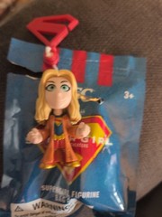 KFC Figure SUPER GIRL RED JACKET THE SUPERGIRL NEW PACKAGE OPEN EXCLUSIVE