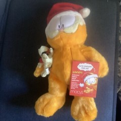 Garfield & Odie Macy’s 25 Years Christmas Plush Cat Dog 18″ Book Included
