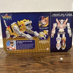2012 Matty Collector Club Voltron YELLOW LION Exclusive Mattel Sealed in Box
