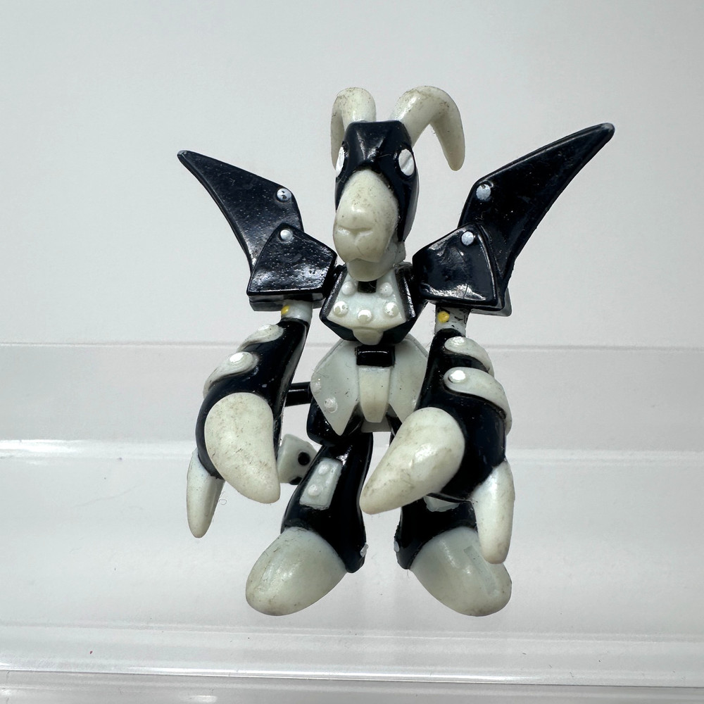Hasbro Medabots Blackram Figure Black Wing Goat Robot 2.5″ 2001 Vintage Takara