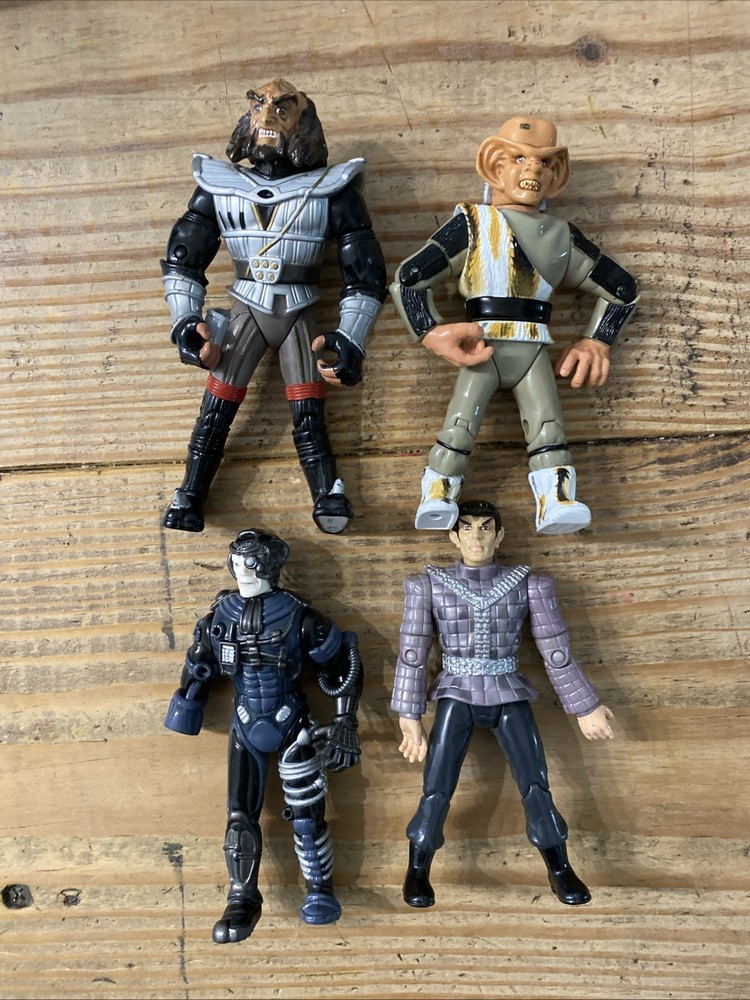 Star trek Next Generation Lot Figures Vintage Classic 1990s Lot Of 4